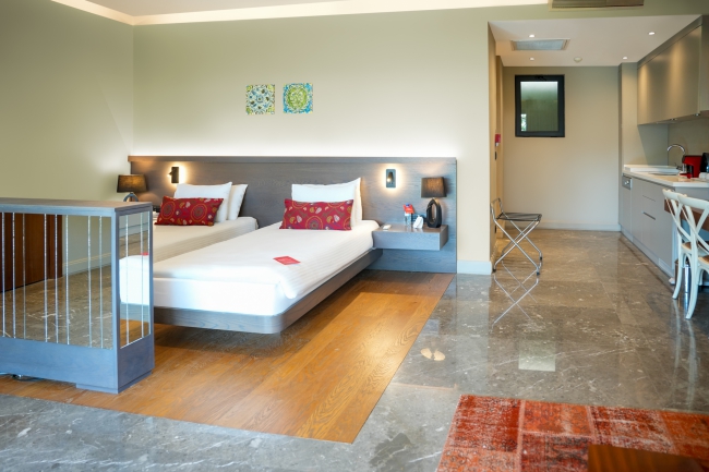 Family Connection Suit