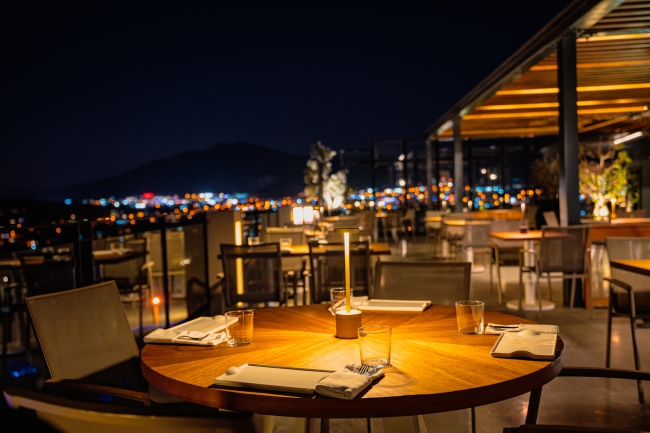 The Club Restaurant - Resim 3